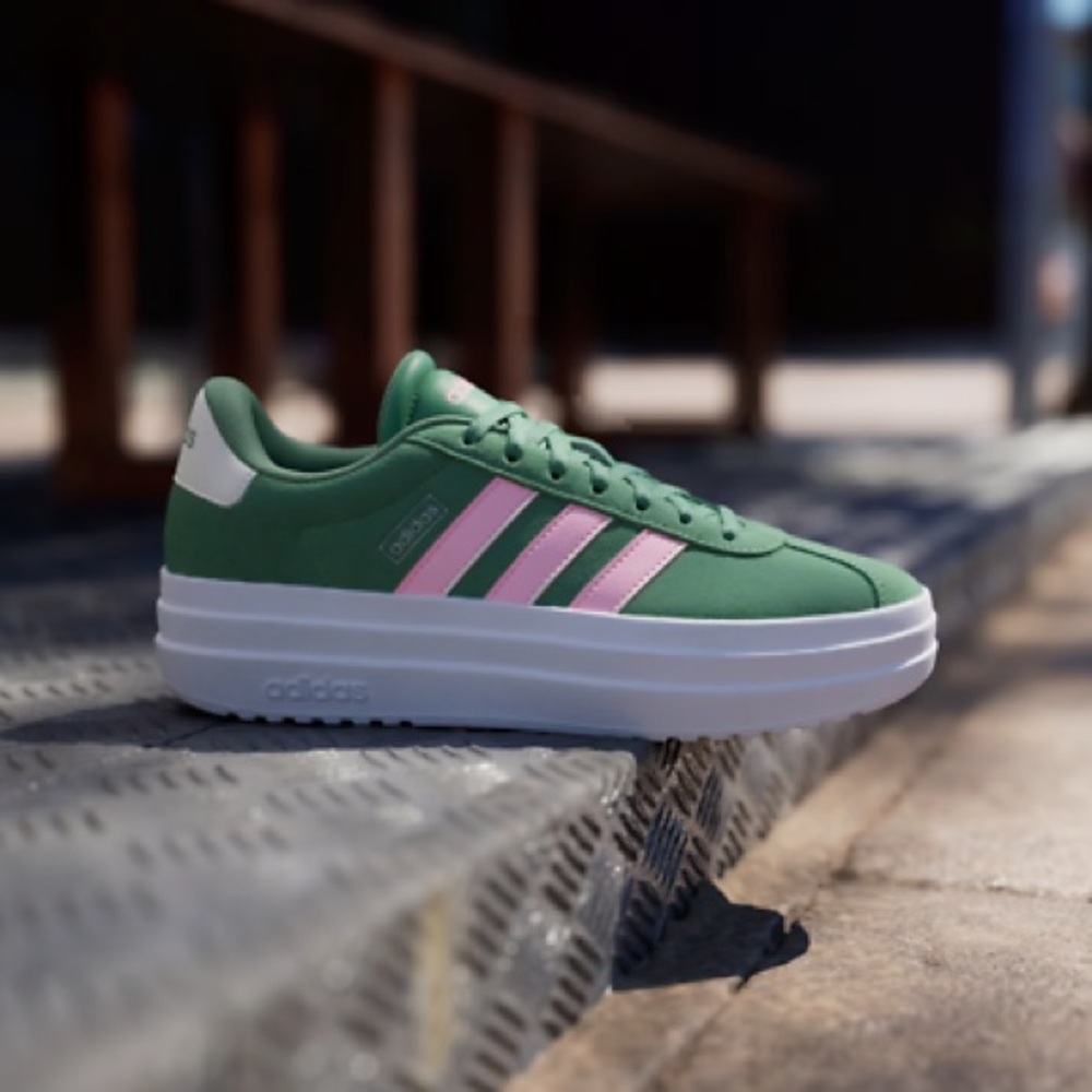 Adidas VL Court Bold Sneaker Pink and Green size 7